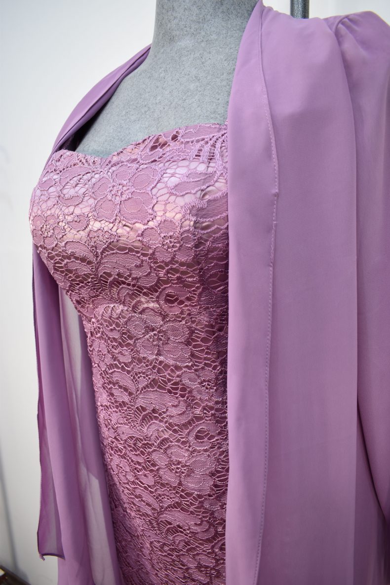 Renta de vestido de fiesta corto Mod. VK6721 color lila