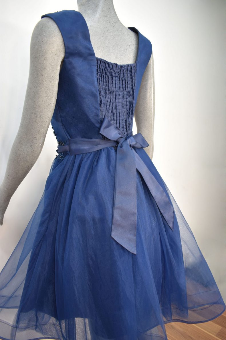 Renta de vestido de fiesta corto Mod. VC003 color azul marino
