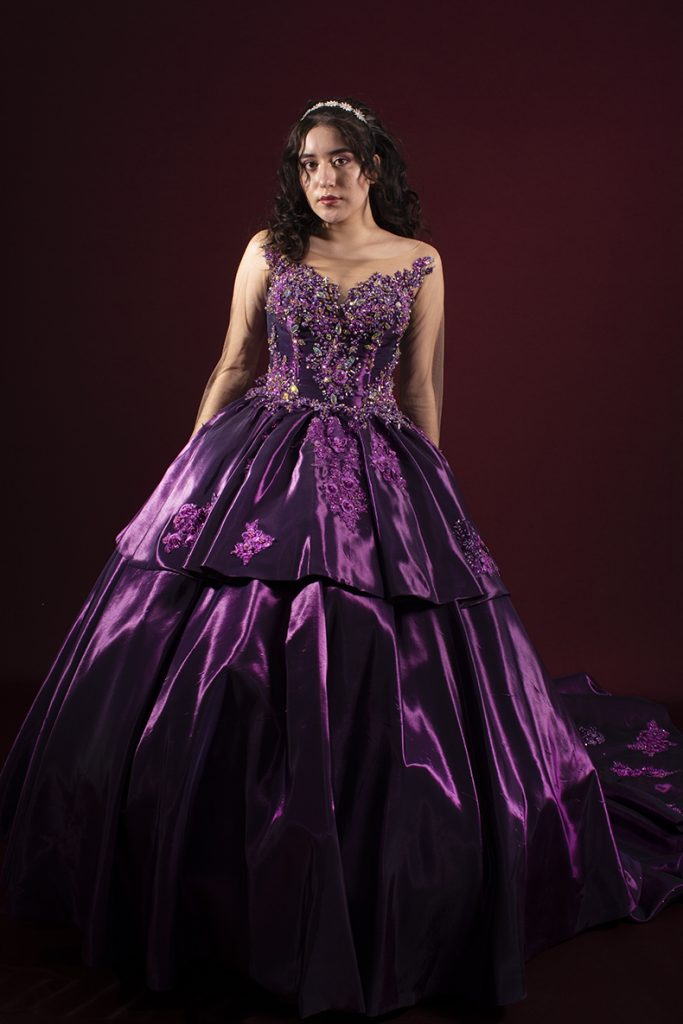 Renta de vestidos de XV aƱos New Name