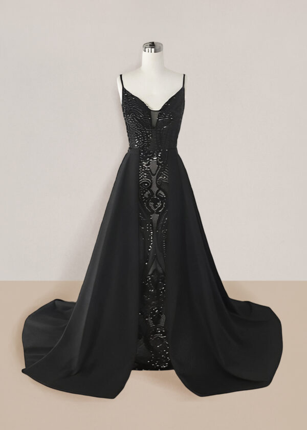 Vestido largo de noche con cola talla 2 color negro con brillos y escote en V