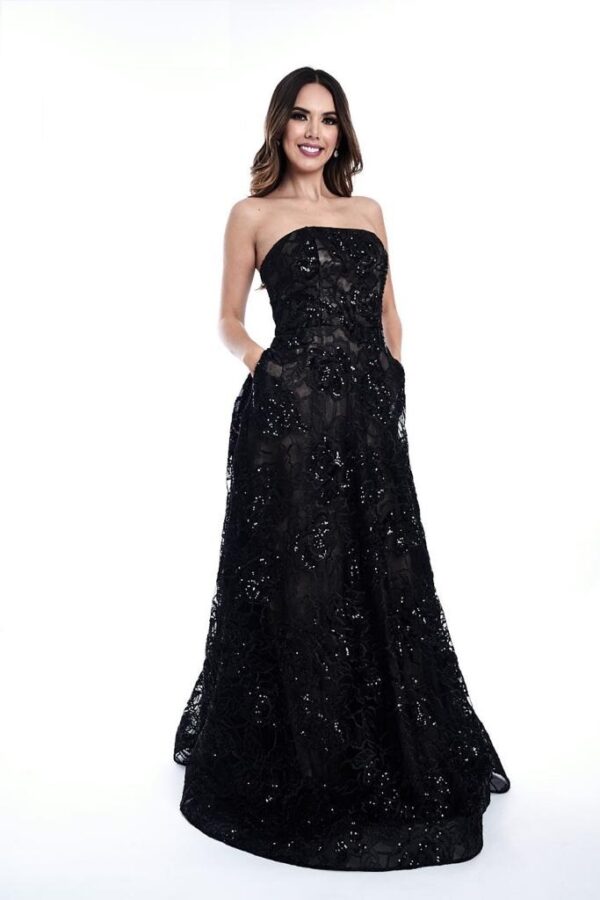 Vestido estraple largo de noche talla 10 color negro con detalles brillosos