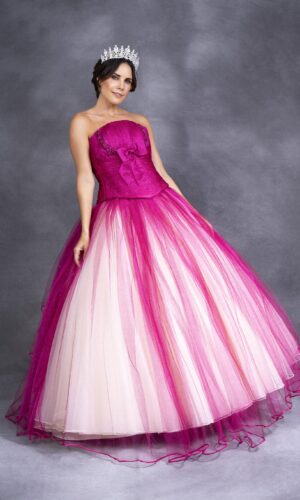 Vestido de xv años rosa mexicano desmontable detalle de moño en corsé tela brillante y cinta ajustable en la espalda talla 6