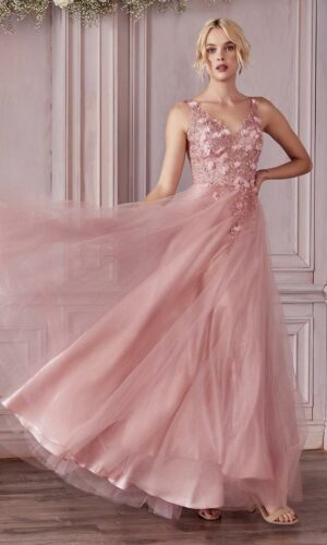 Vestido largo talla 12 color rosa de tirantes con escote en V