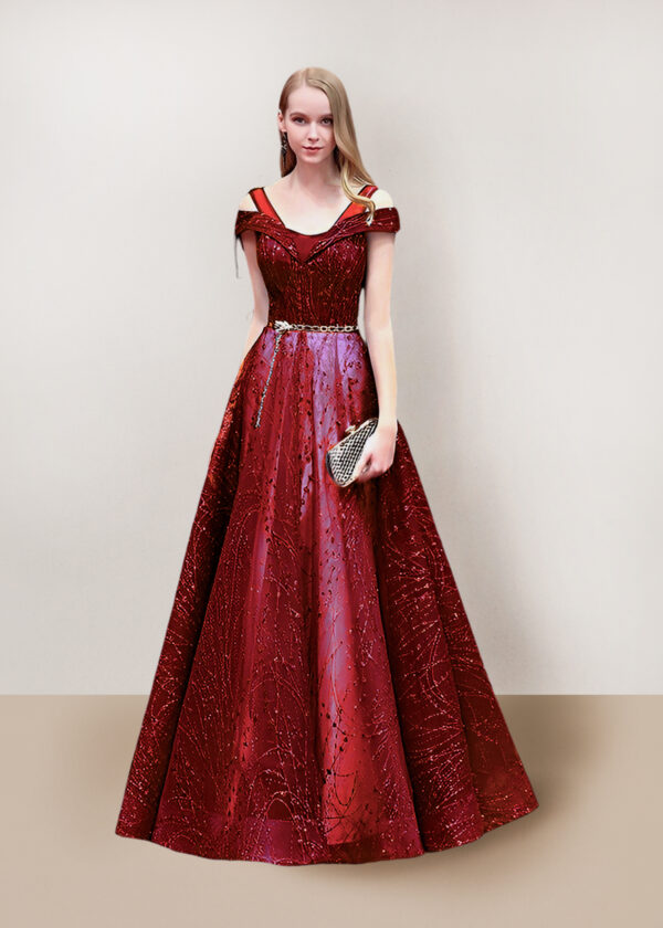 Vestido largo corte de princesa talla 8 color rojo fuerte