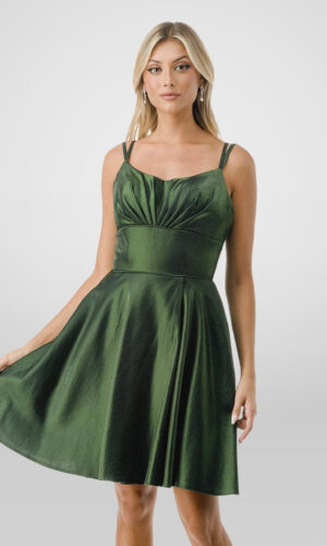 Vestido de fiesta corto color verde olivo talla 8