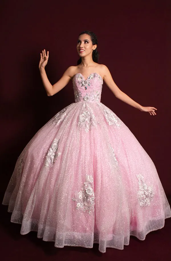 Vestido de XV años rosa