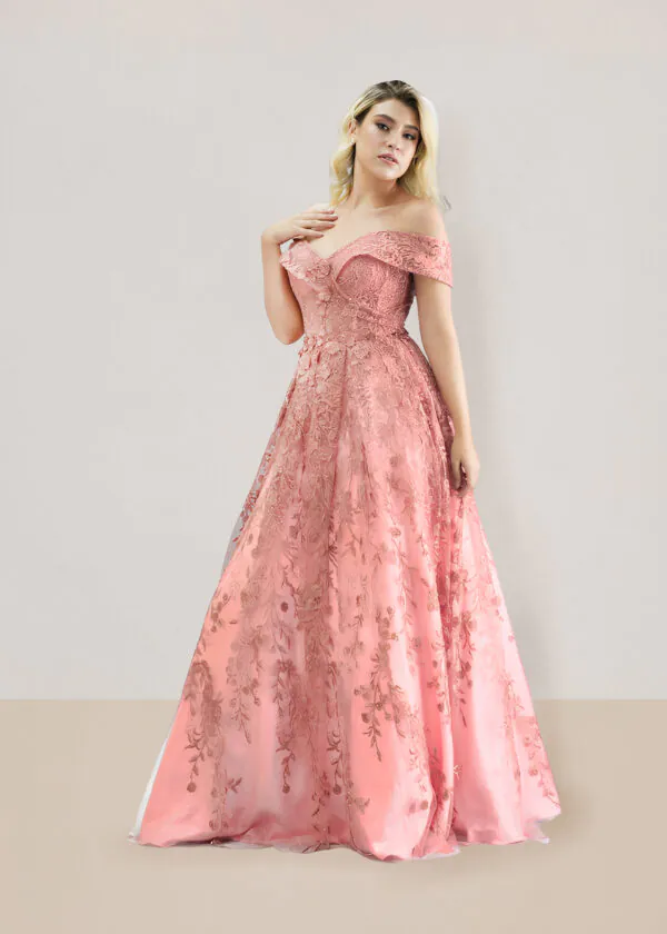 vestido de noche rosa talla 12 hombros descubiertos