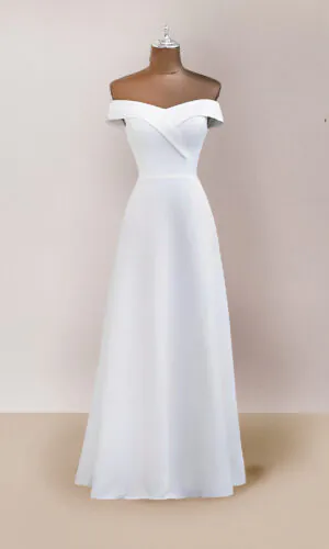 Vestido largo color blanco talla 10 con escote estraple