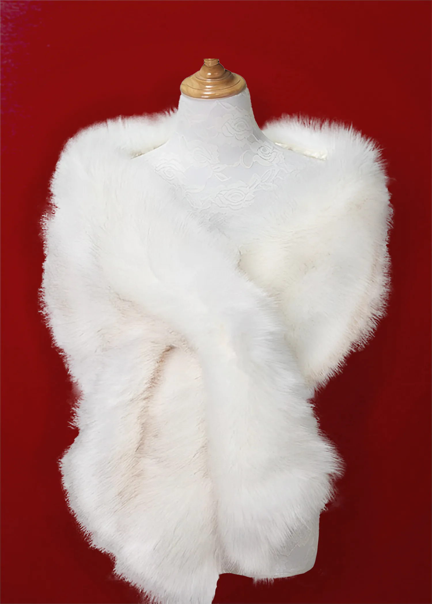 Abrigo de peluche color blanco