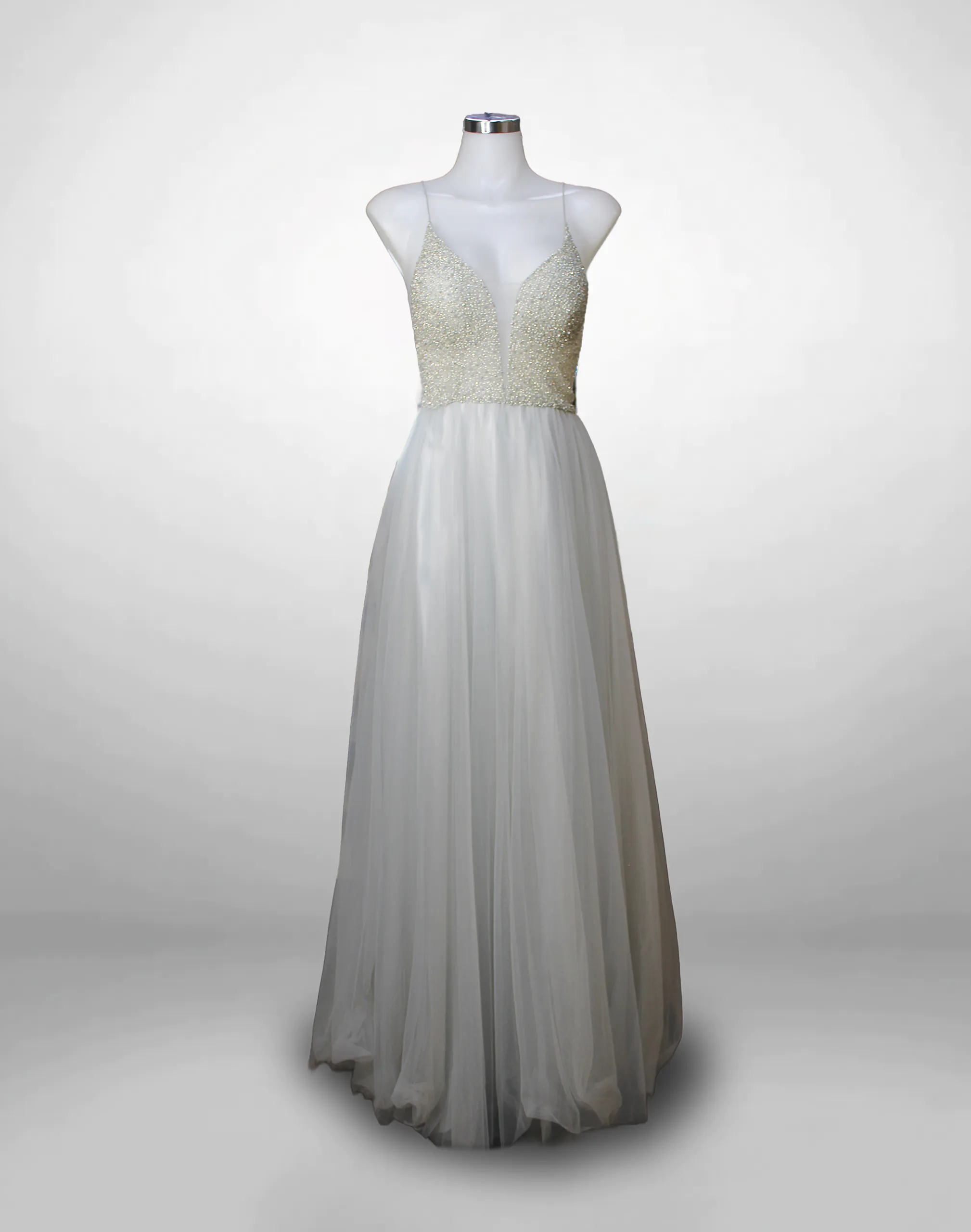 Vestido de noche largo blanco pedrería en torso tirantes espalda descubierta cierre en la espalda sin mangas talla 12