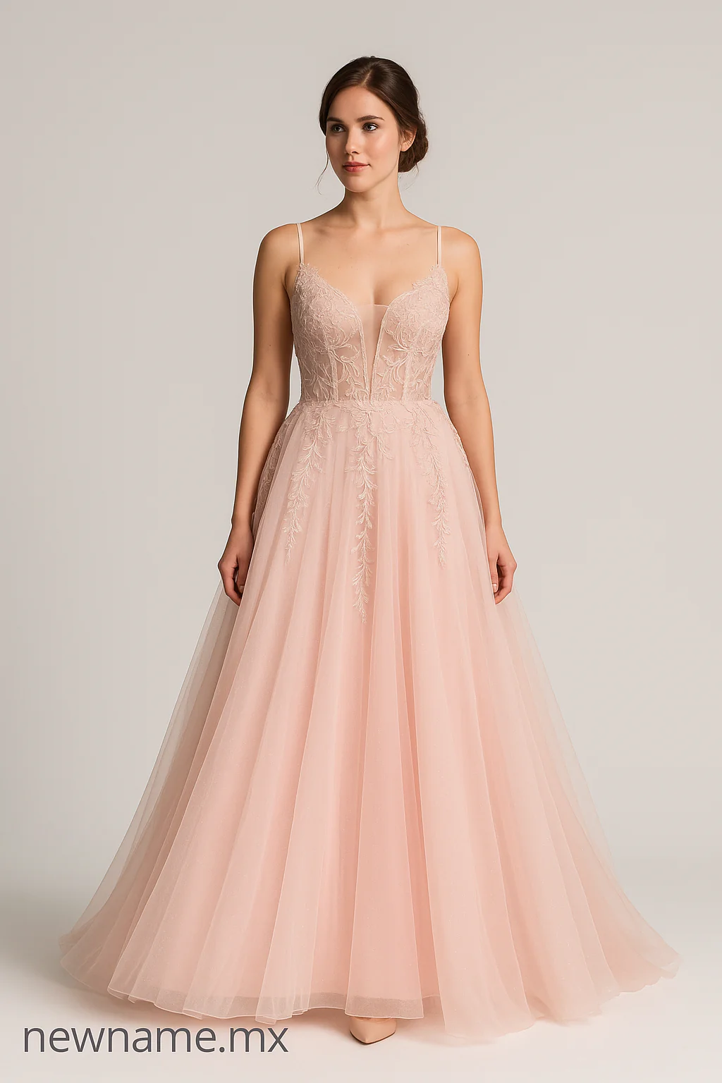 vestido de fiesta rosa con encaje